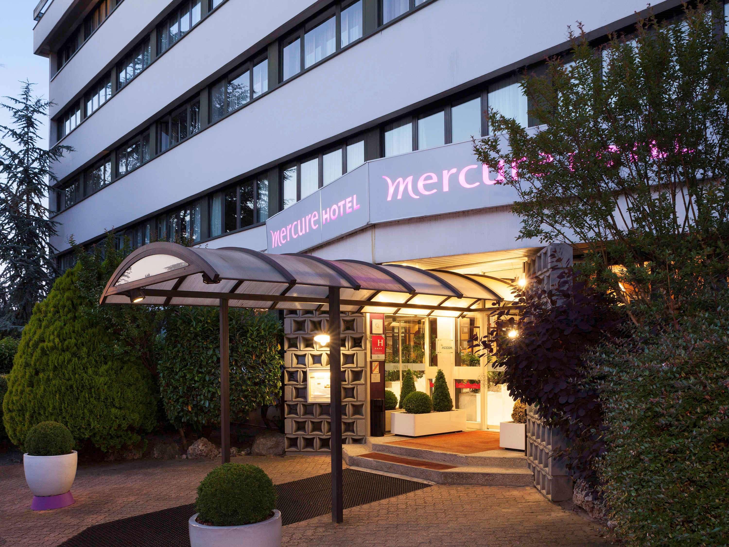 Mercure Versailles Paris Ouest Kültér fotó